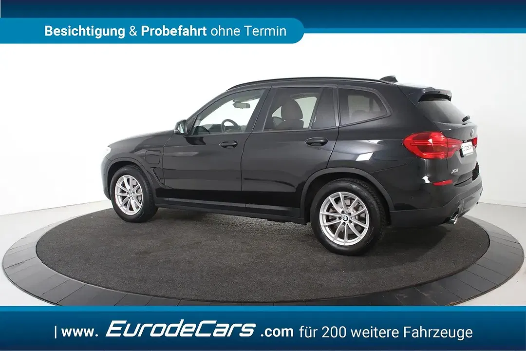 BMW X3 - Thumbnail 9