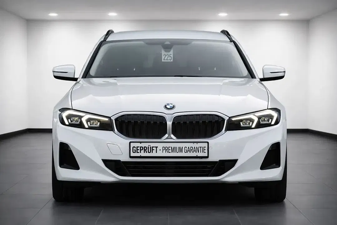 BMW 318 - Thumbnail 3