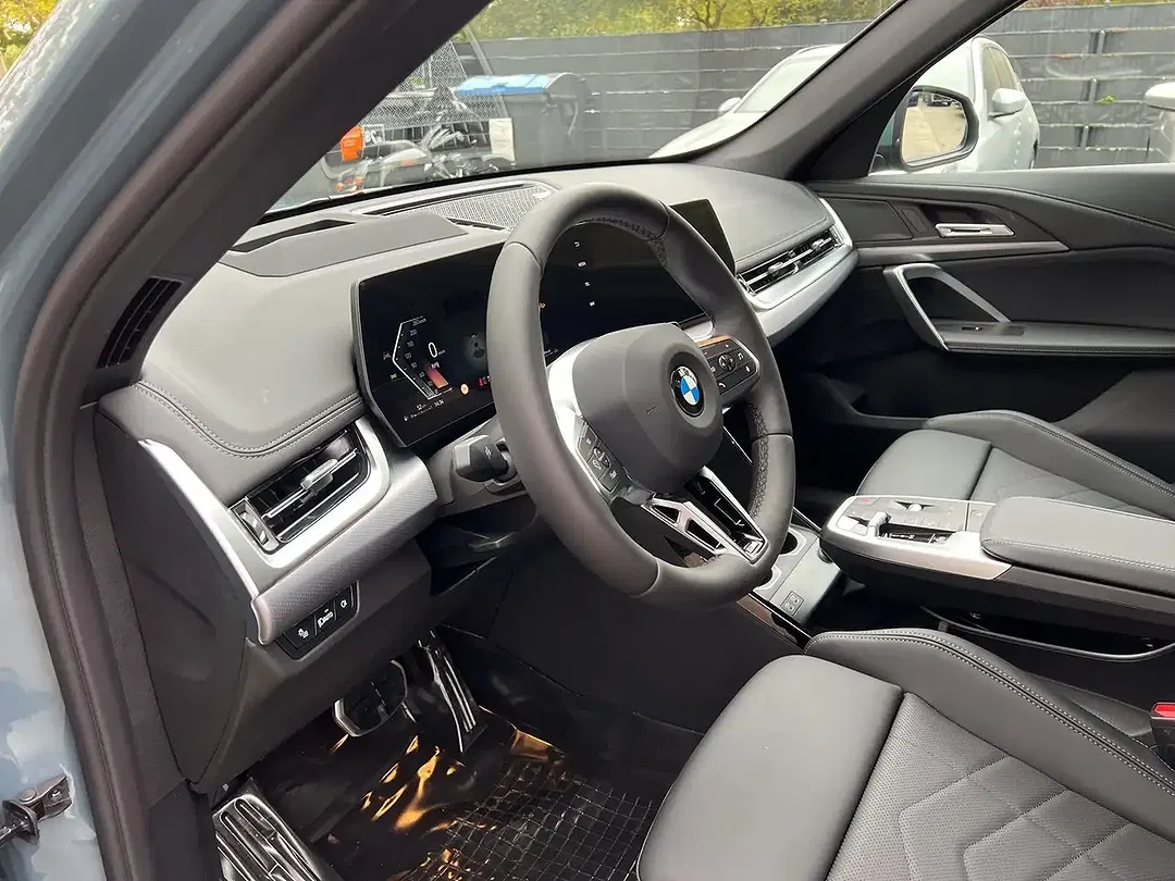 BMW X1 - Thumbnail 8